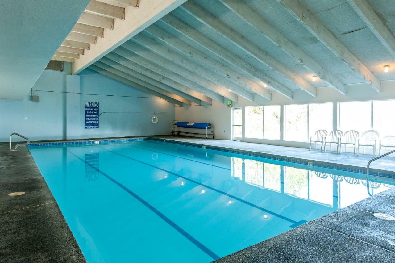 Oceanview Escape At Birch Bay With Indoor Pool & Hot Tub Apartment เบลน ภายนอก รูปภาพ